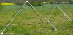 PYRAMIDA 247cm